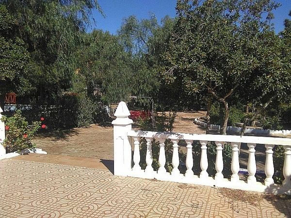 6 sovrum Finca/Hus på landet till salu i La Aljorra med pool garage - 650 000 € (Ref: 10021008)