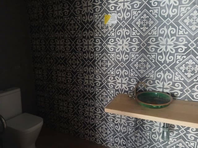 Commercial for rent in Cartagena - € 2,400 (Ref: 10034064)
