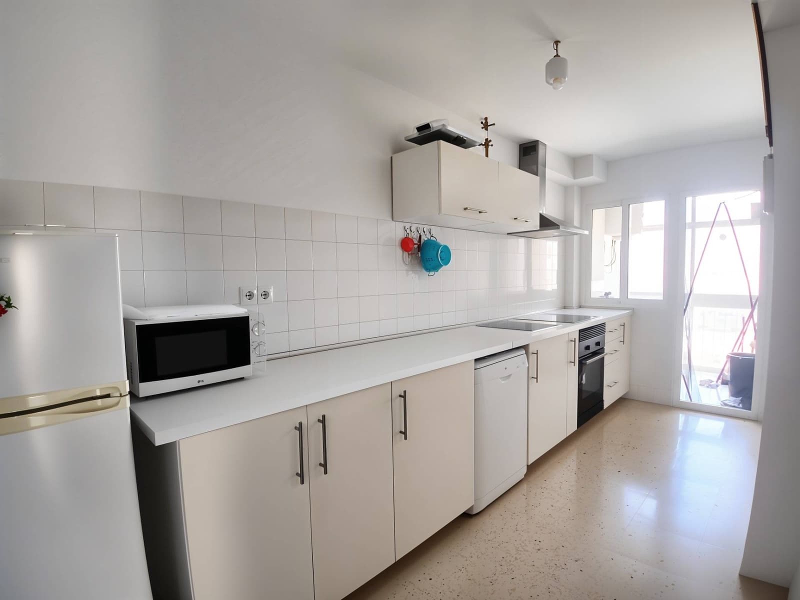 3 quarto Apartamento para arrendar em Cartagena com garagem - 750 € (Ref: 9890710)