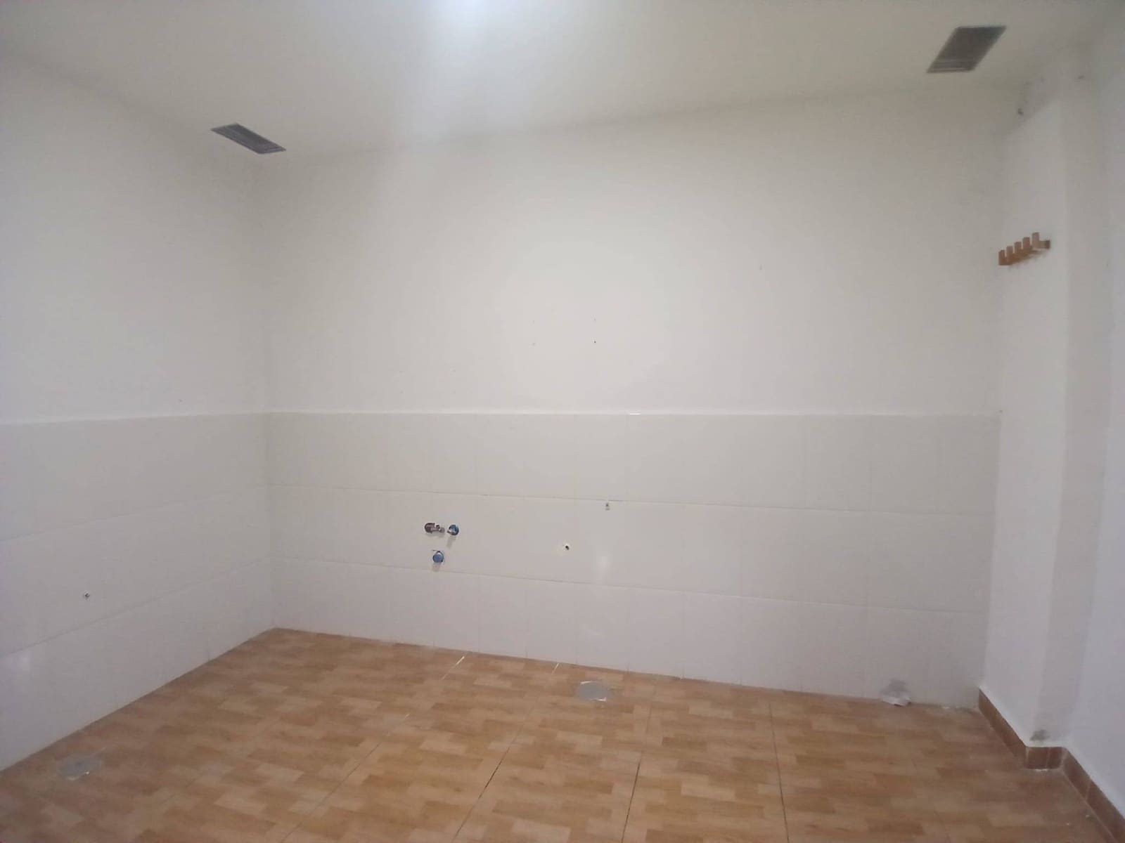 Local Commercial à vendre à Carthagene - 100 000 € (Ref: 9890713)