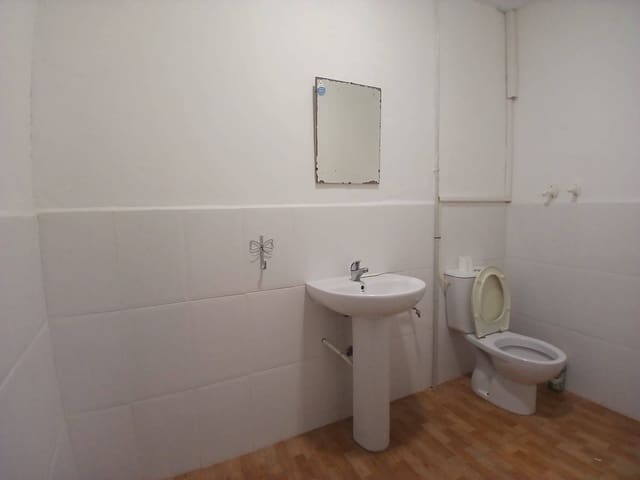 Comercial para venda em Cartagena - 100 000 € (Ref: 9890713)