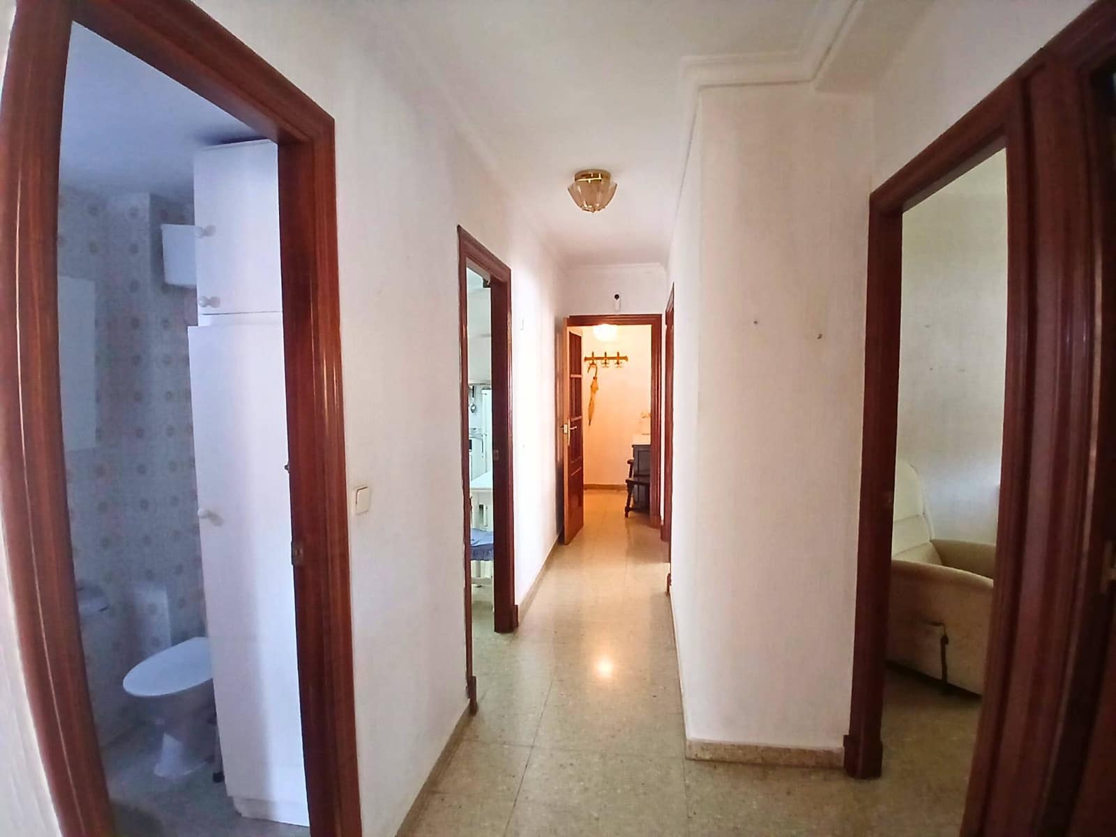 Piso de 4 habitaciones en Cartagena en venta - 184.000 € (Ref: 9890718)