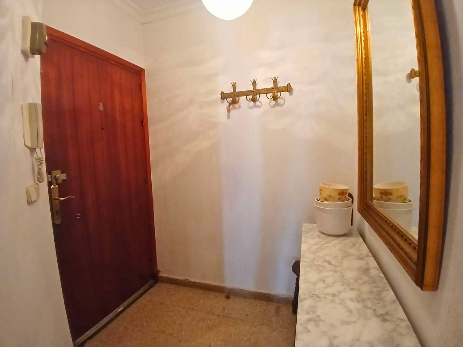 Piso de 4 habitaciones en Cartagena en venta - 184.000 € (Ref: 9890718)