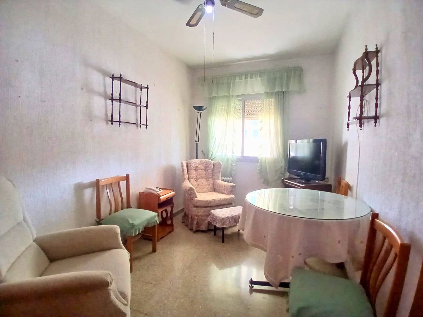 Piso de 4 habitaciones en Cartagena en venta - 184.000 € (Ref: 9890718)
