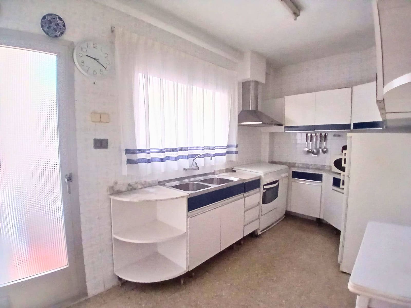 Piso de 4 habitaciones en Cartagena en venta - 184.000 € (Ref: 9890718)