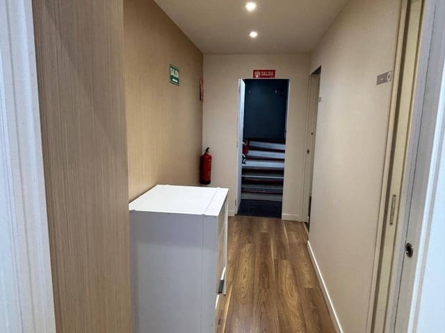 Komercyjne do wynajęcia w Kartagena - 2 900 € (Ref: 9890719)