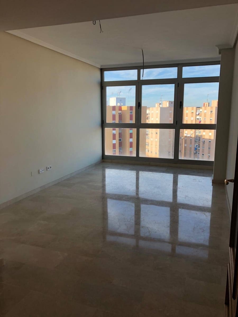 3 Zimmer Penthouse zu vermieten in Cartagena mit Garage - 750 € (Ref: 9898748)