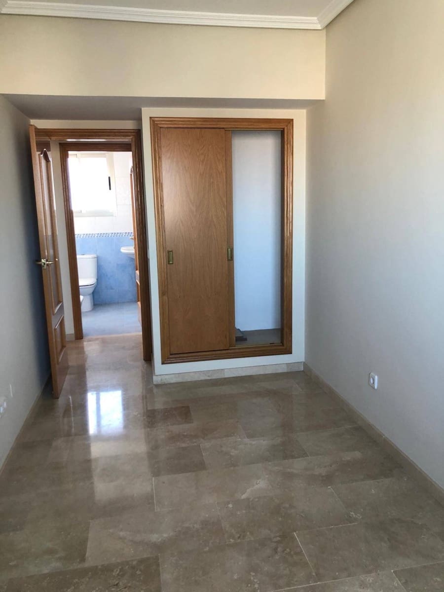 3 slaapkamer Penthouse te koop in Cartagena met garage - € 315.000 (Ref: 9904022)