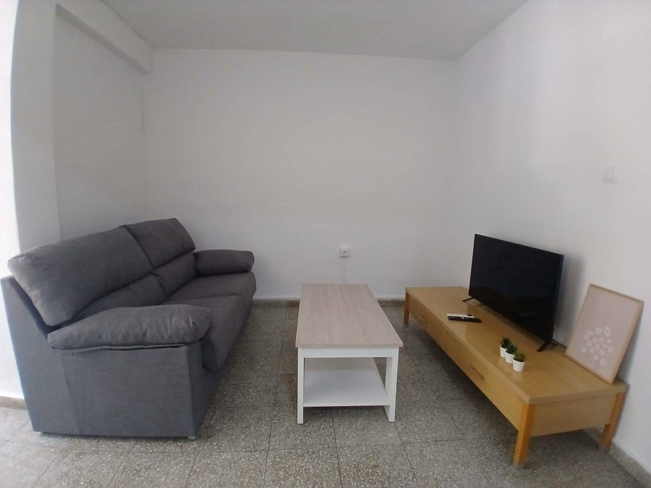 Apartamento de 2 habitaciones en Cartagena en alquiler - 700 € (Ref: 9915891)