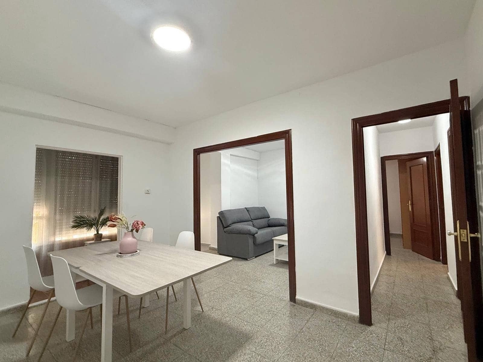 Apartamento de 2 habitaciones en Cartagena en alquiler - 700 € (Ref: 9915891)