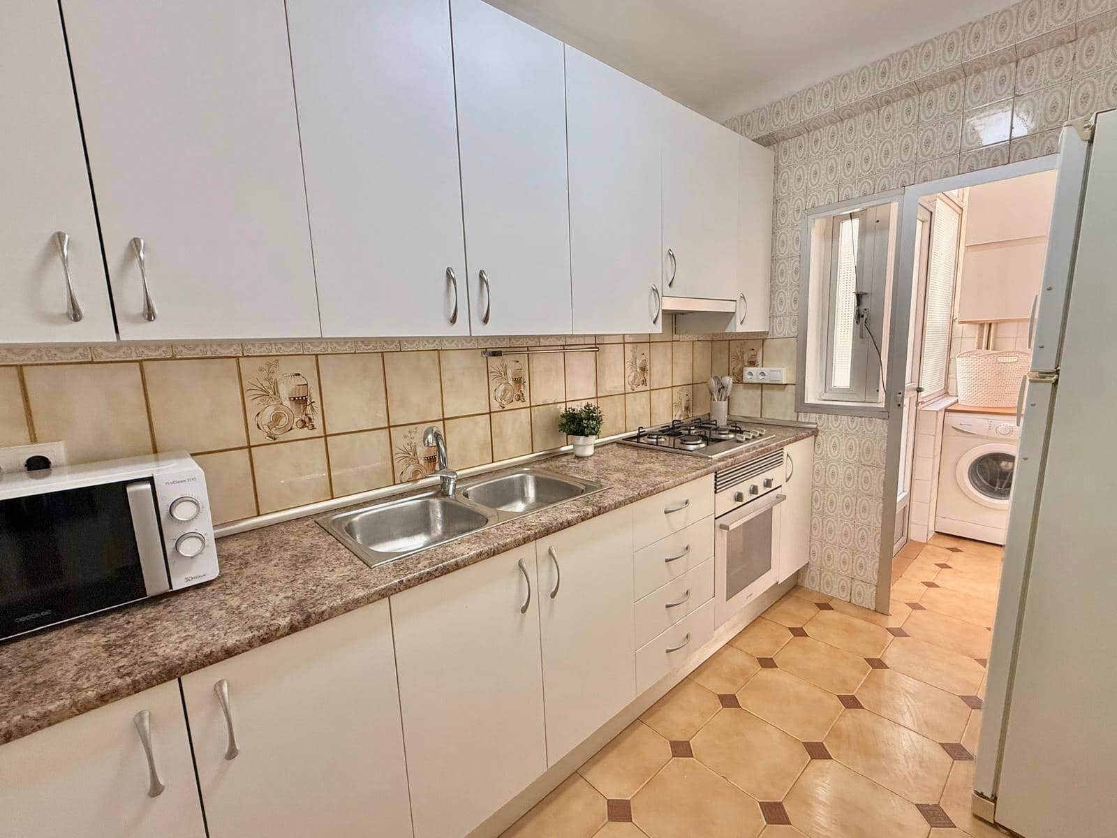Apartamento de 2 habitaciones en Cartagena en alquiler - 700 € (Ref: 9915891)