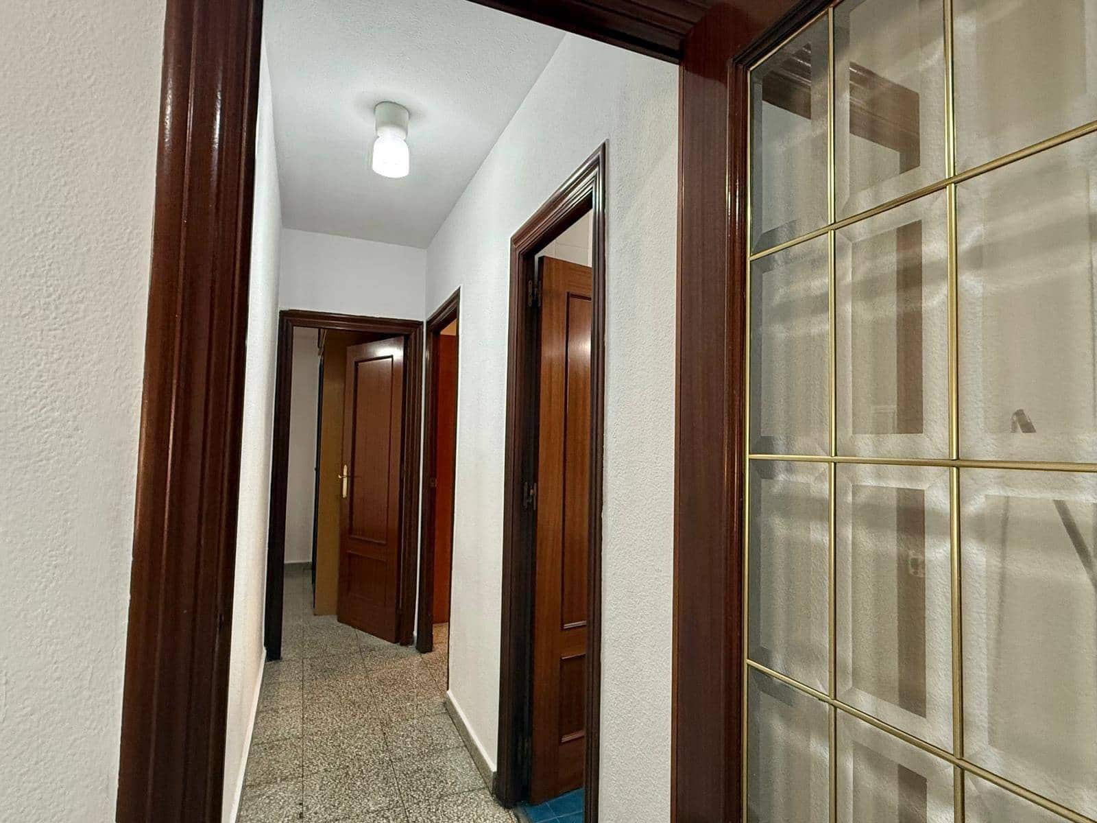 Apartamento de 2 habitaciones en Cartagena en alquiler - 700 € (Ref: 9915891)