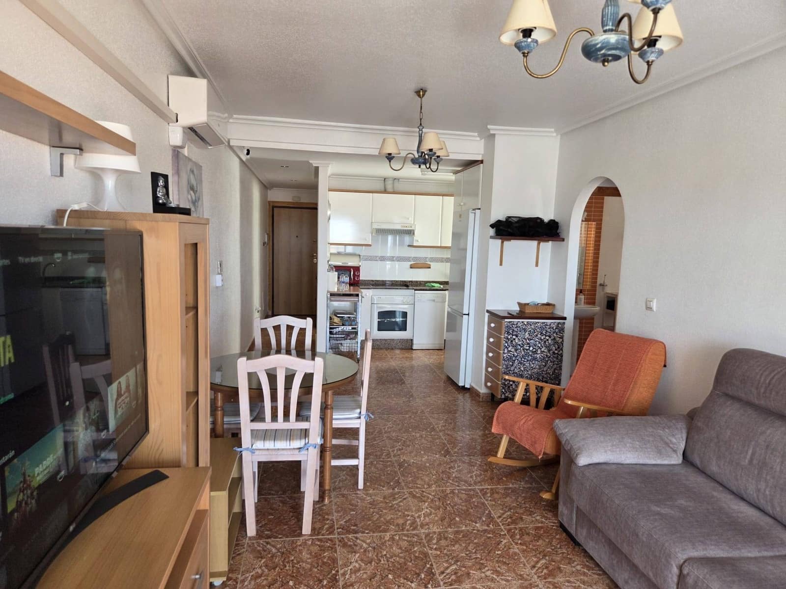 2 soveværelse Penthouse til leje i Islas Menores med swimmingpool - € 700 (Ref: 9915892)