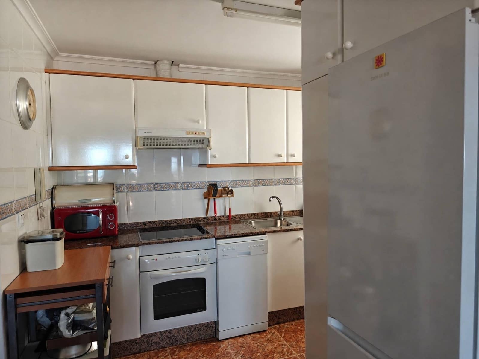 2 soveværelse Penthouse til leje i Islas Menores med swimmingpool - € 700 (Ref: 9915892)
