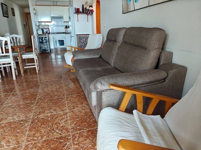 2 slaapkamer Penthouse te huur in Islas Menores, Cartagena met zwembad - € 650 (Ref: 9915892)