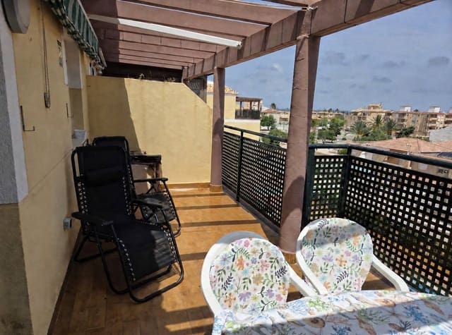 2 slaapkamer Penthouse te huur in Islas Menores, Cartagena met zwembad - € 650 (Ref: 9915892)