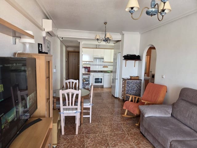 2 slaapkamer Penthouse te huur in Islas Menores, Cartagena met zwembad - € 650 (Ref: 9915892)