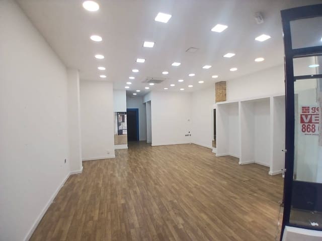 Commercieel te huur in Cartagena - € 800 (Ref: 9920503)