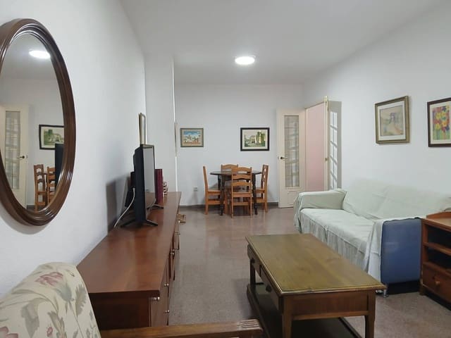 4 sovrum Lägenhet att hyra i Cartagena - 1 100 € (Ref: 9922367)