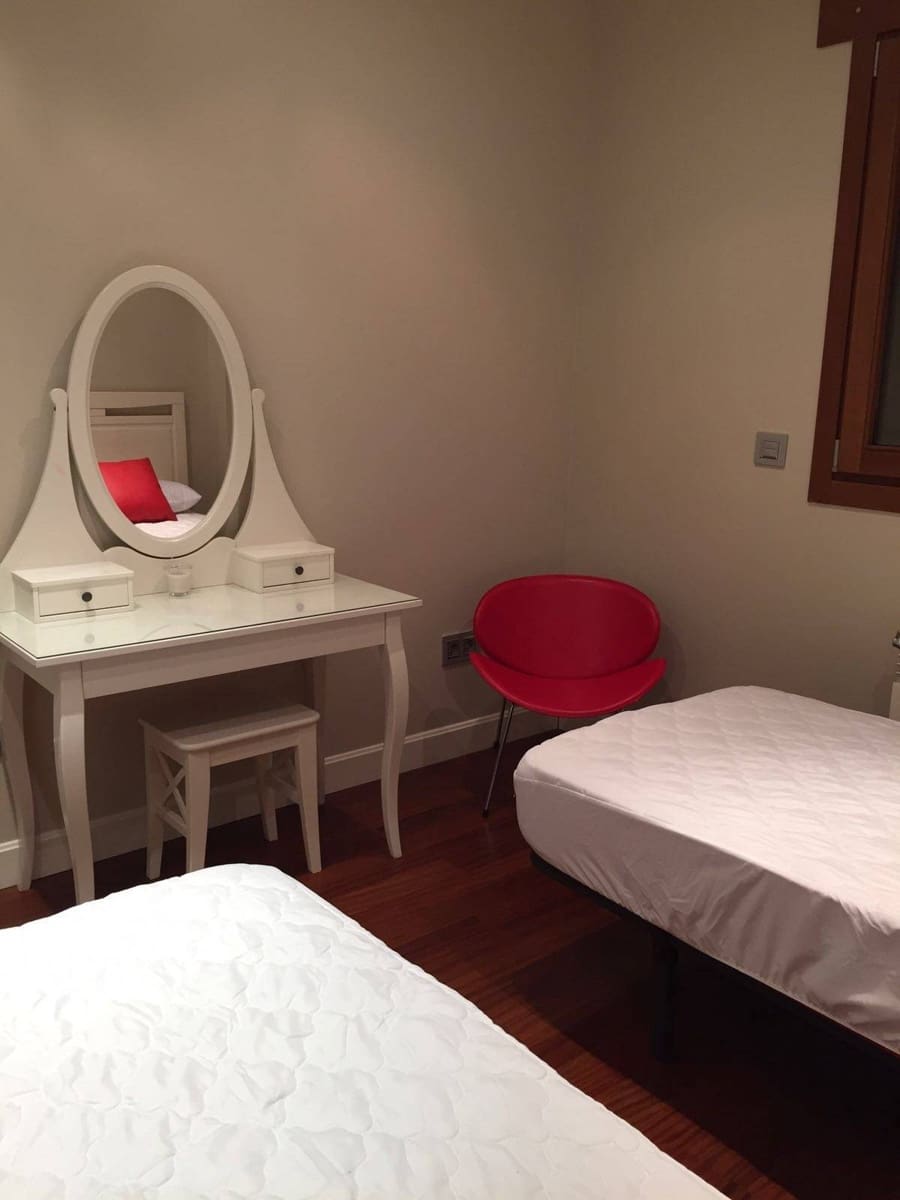 3 bedroom Flat for rent in Cartagena with garage - € 1,250 (Ref: 9924650)