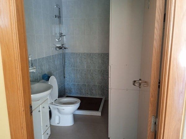 Commercial for sale in La Manga del Mar Menor - € 183,000 (Ref: 9924651)