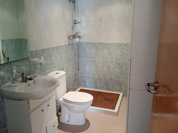 Commercial for sale in La Manga del Mar Menor - € 183,000 (Ref: 9924651)
