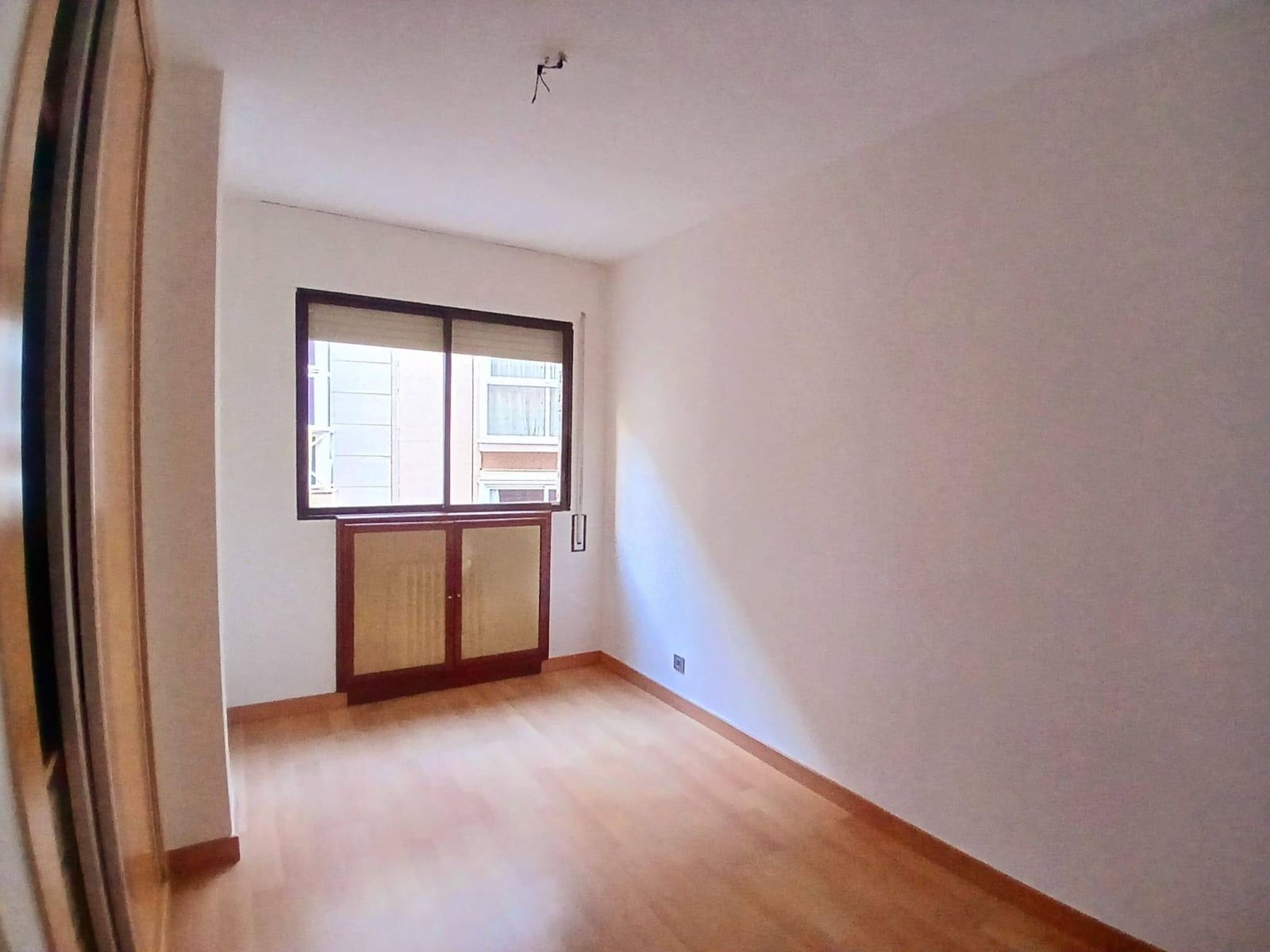 5 bedroom Flat for rent in Cartagena with garage - € 1,250 (Ref: 9924652)