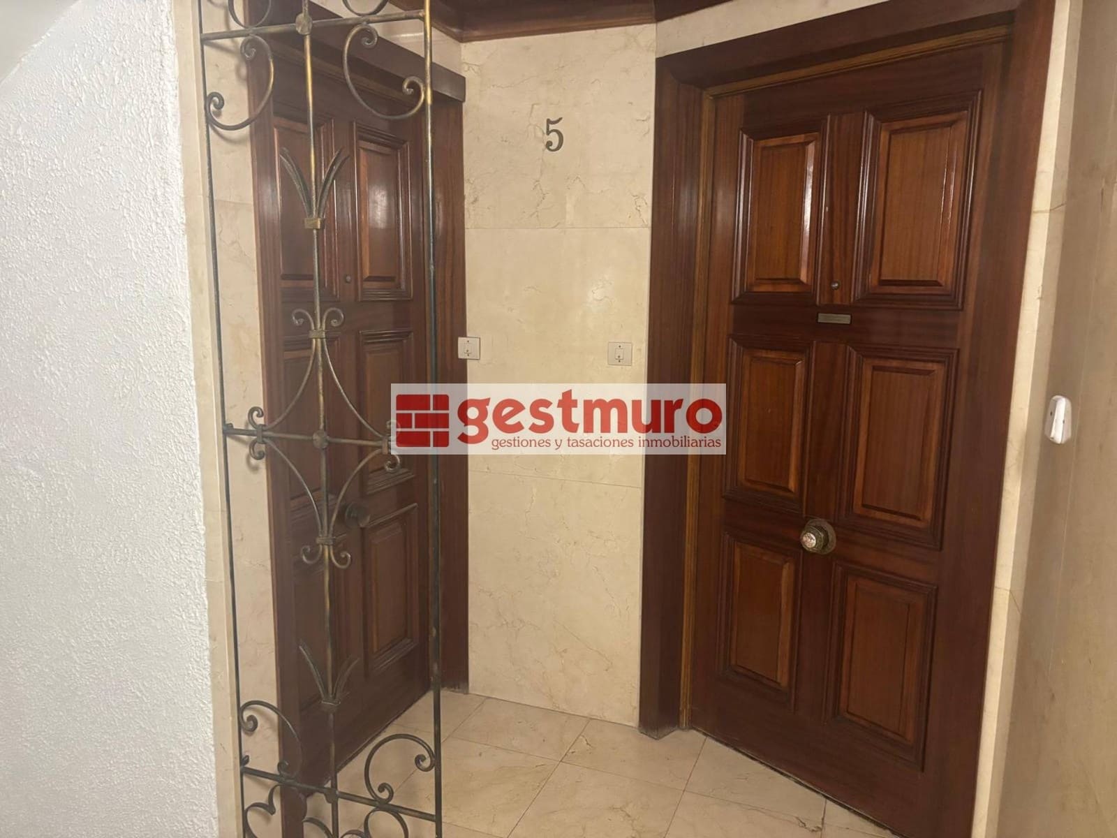 5 slaapkamer Flat te koop in Cartagena met garage - € 360.000 (Ref: 9959836)