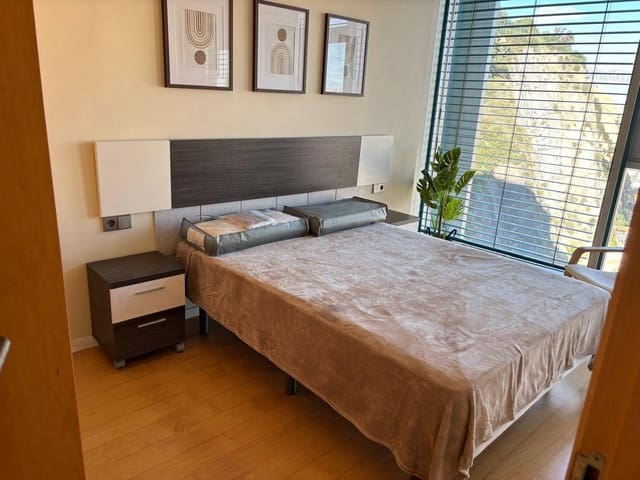 2 soveværelse Lejlighed til leje i Cartagena - € 850 (Ref: 9977376)