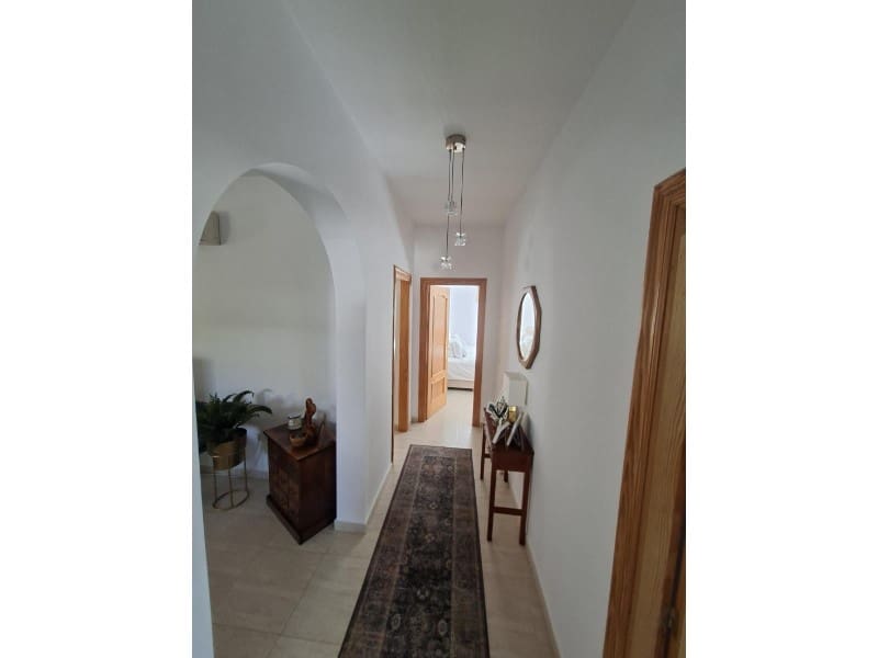 5 bedroom Villa for sale in Arboleas with pool garage - € 445,000 (Ref: 10157571)