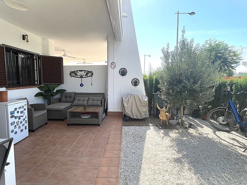 2 makuuhuone Huoneisto myytävänä paikassa San Juan de los Terreros mukana 
autotalli - 250 000 € (Ref: 10168438)
