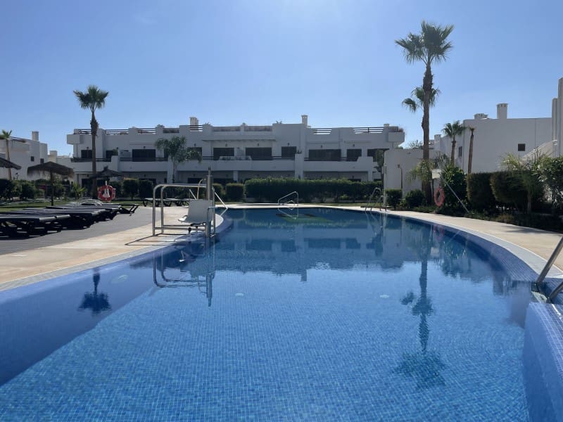 2 makuuhuone Huoneisto myytävänä paikassa San Juan de los Terreros mukana 
autotalli - 250 000 € (Ref: 10168438)