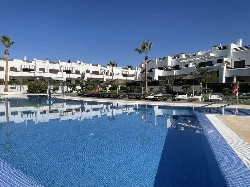 2 makuuhuone Huoneisto myytävänä paikassa San Juan de los Terreros mukana 
autotalli - 250 000 € (Ref: 10168438)