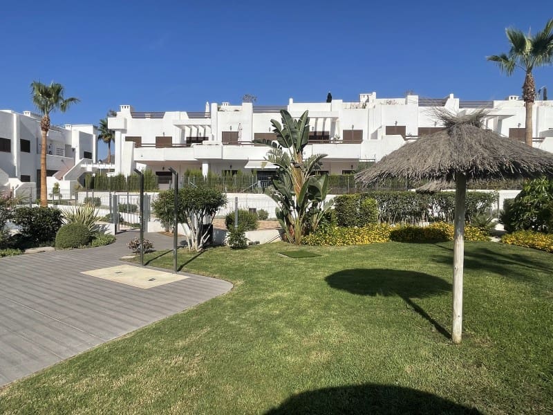2 makuuhuone Huoneisto myytävänä paikassa San Juan de los Terreros mukana 
autotalli - 250 000 € (Ref: 10168438)