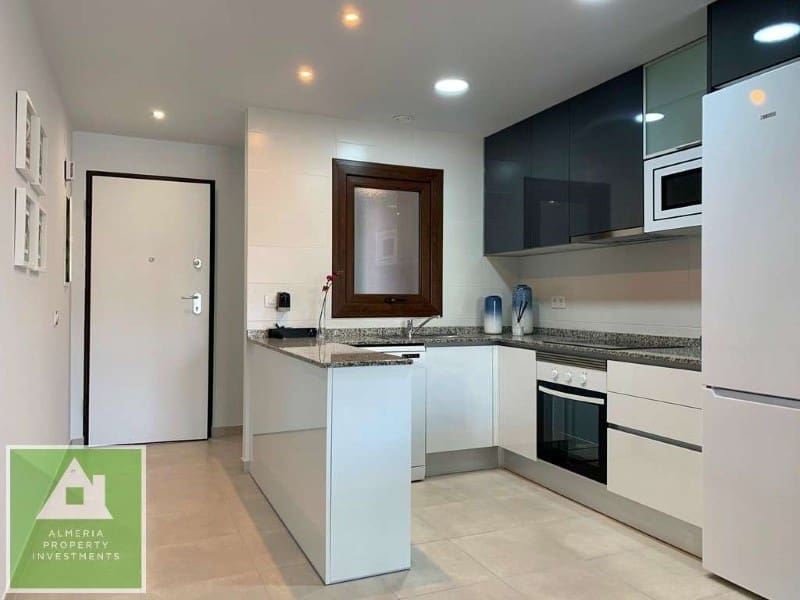 Apartamento de 2 habitaciones en San Juan de los Terreros en venta con piscina - 178.000 € (Ref: 8691947)