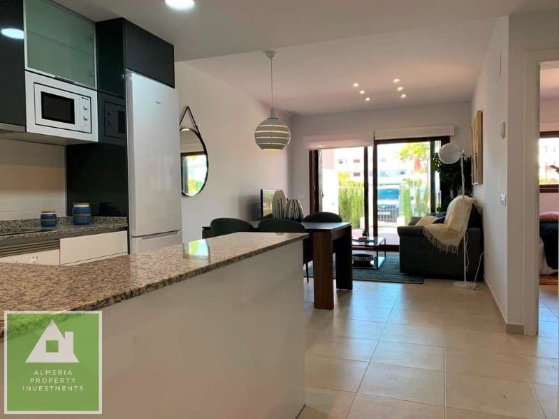 Apartamento de 2 habitaciones en San Juan de los Terreros en venta con piscina - 178.000 € (Ref: 8691947)
