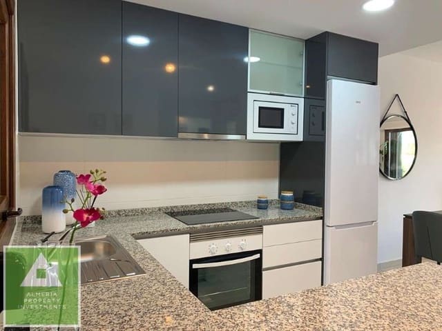 Apartamento de 2 habitaciones en San Juan de los Terreros, Pulpí en venta con piscina - 178.000 € (Ref: 8691947)