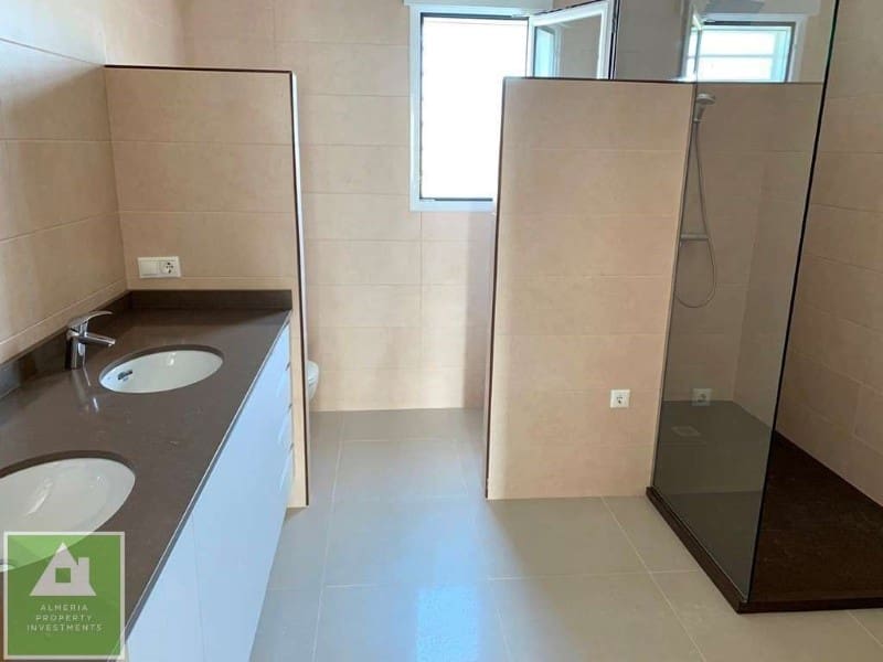 4 sypialnia Willa na sprzedaż w Mojacar z basenem garażem - 790 000 € (Ref: 8691949)