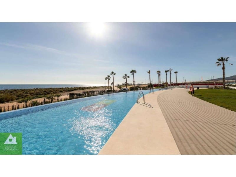 Apartamento de 2 habitaciones en San Juan de los Terreros en venta con piscina - 245.000 € (Ref: 8691951)