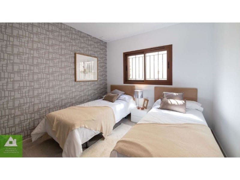 Apartamento de 2 habitaciones en San Juan de los Terreros en venta con piscina - 245.000 € (Ref: 8691951)