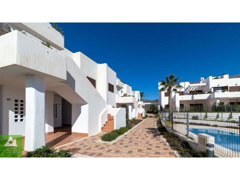 Apartamento de 2 habitaciones en San Juan de los Terreros en venta con piscina - 245.000 € (Ref: 8691951)