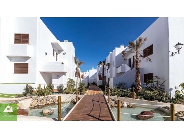 Apartamento de 2 habitaciones en San Juan de los Terreros, Pulpí en venta con piscina - 245.000 € (Ref: 8691951)