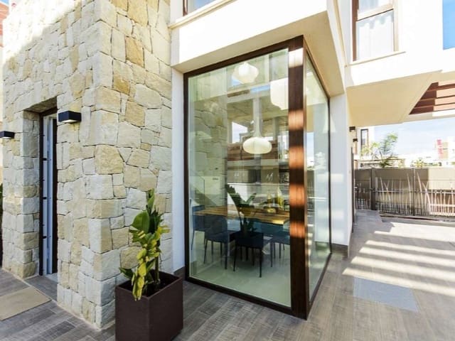 3 camera da letto Villa in vendita in Cala Marqués, Vera con piscina - 459.000 € (Rif: 8697027)