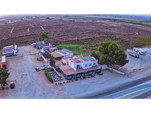 6 bedroom Restaurant/Bar for sale in Garrucha - € 1,200,000 (Ref: 8769303)