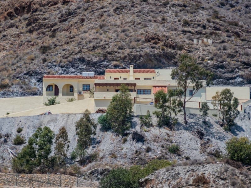 4 sypialnia Willa na sprzedaż w Mojacar z basenem garażem - 610 000 € (Ref: 8825887)