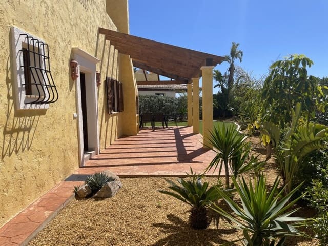 4 soveværelse Villa til salg i Cuevas del Almanzora - € 437.750 (Ref: 8897792)