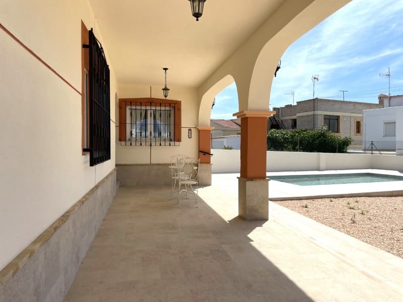 4 sypialnia Willa na sprzedaż w Palomares z basenem garażem - 365 000 € (Ref: 9025548)