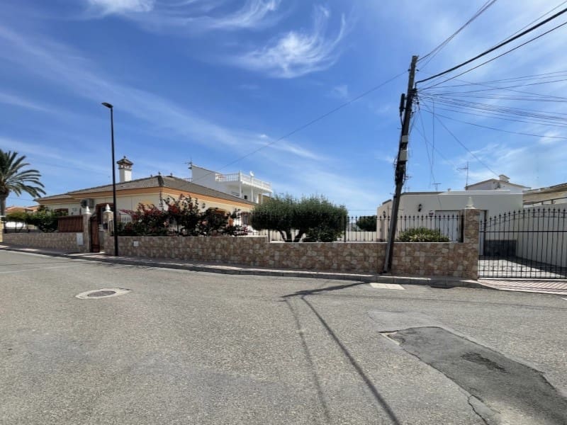 4 sypialnia Willa na sprzedaż w Palomares z basenem garażem - 365 000 € (Ref: 9025548)