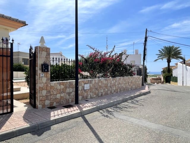 4 sypialnia Willa na sprzedaż w Palomares, Cuevas del Almanzora z basenem garażem - 365 000 € (Ref: 9025548)