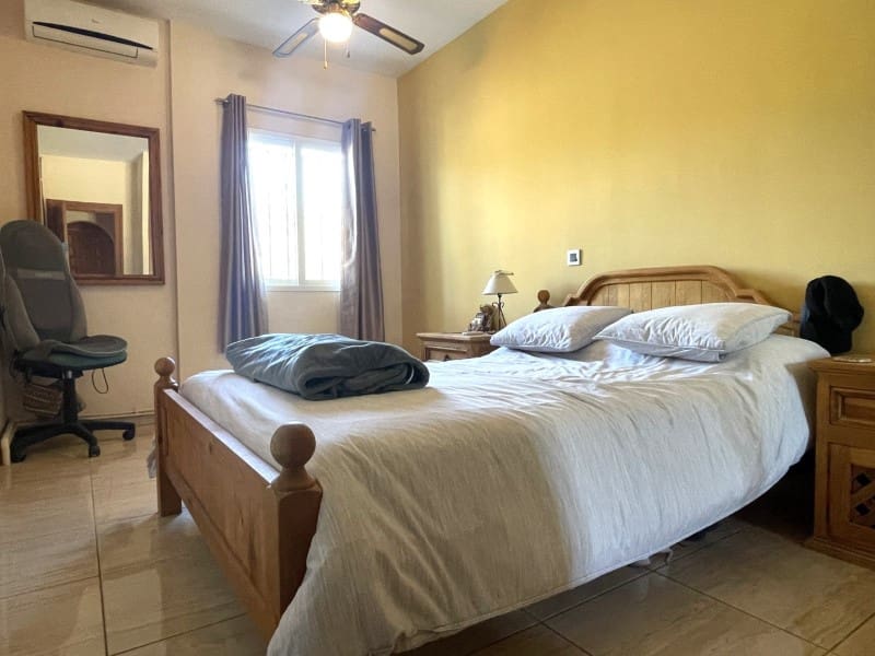 Chalet de 4 habitaciones en Cuevas del Almanzora en venta con piscina garaje - 485.000 € (Ref: 9449145)